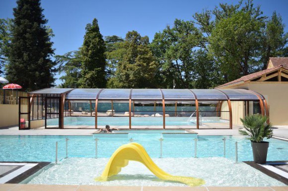 Voir plus de photos du camping La Butte en Dordogne ! Découvrez le camping La Butte 3 étoiles lauréat du Trophée "Information" 2018 remis par Camping Qualité sur la base des avis clients | camping Dordogne | Nouvelle-Aquitaine